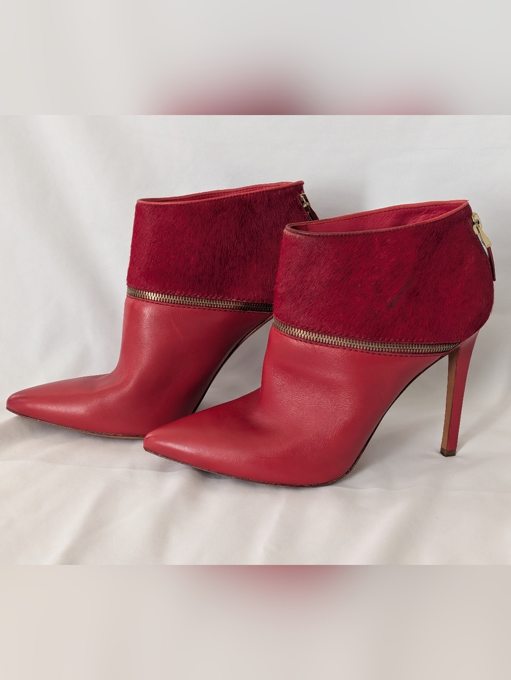 MARCIANO Red Calf Fur & Leather Stiletto Booties Urban Cowgirl Women's Size 9 - Picture 2 of 12